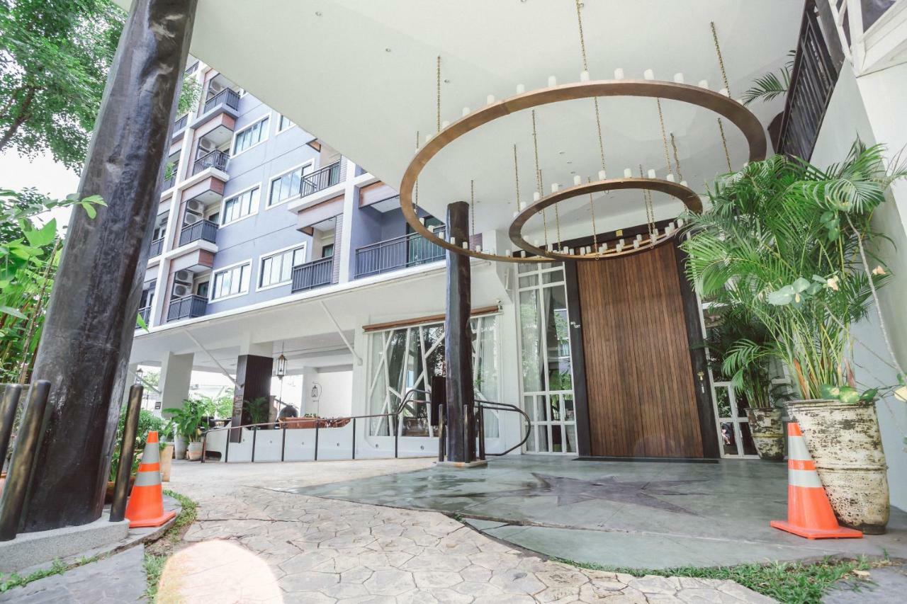 Icheck Inn Residence Csiangmaj Kültér fotó